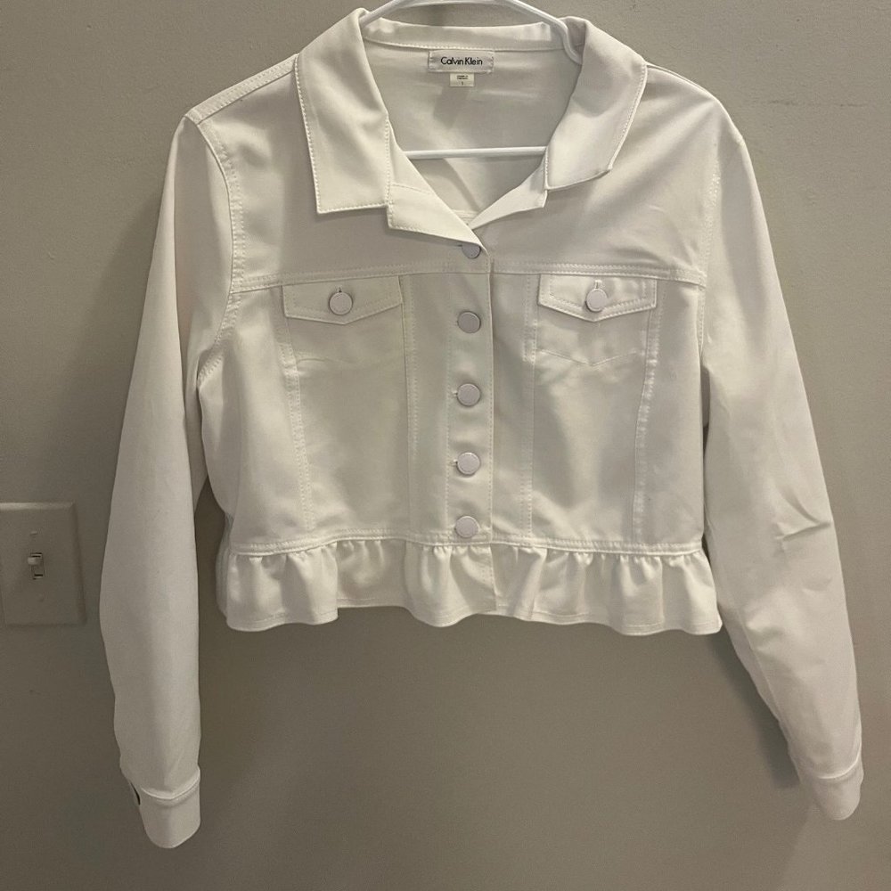 White Calvin Klein Cropped White Jacket - Large